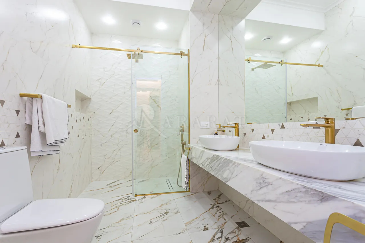 1 bedroom apartment for sale خیابان یِکمالیان, مرکز شهر ایروان, 161897