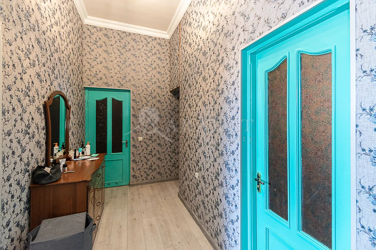 2 bedroom apartment for sale خیابان تیگران مِتس, مرکز شهر ایروان, 161885