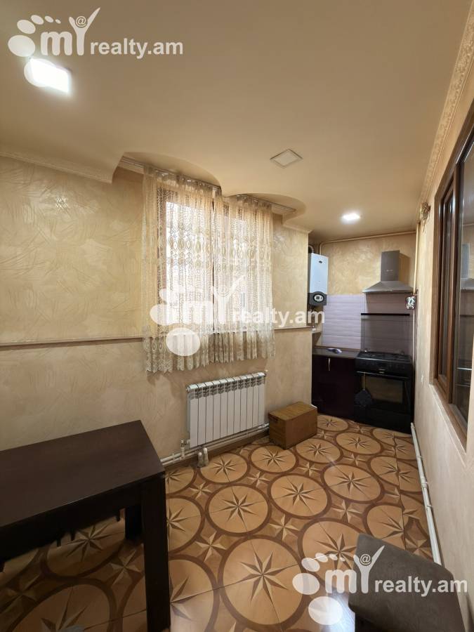 4 սենյականոց բնակարան  Նորաշեն թաղ., Աջափնյակ Երևան, 157800