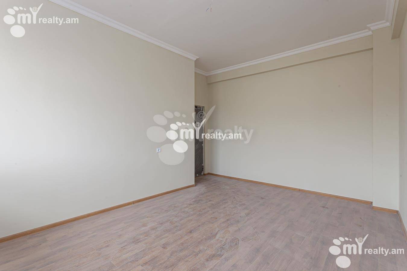 4 bedroom apartment for sale M․ Melqonyan str, Center Yerevan, 155075