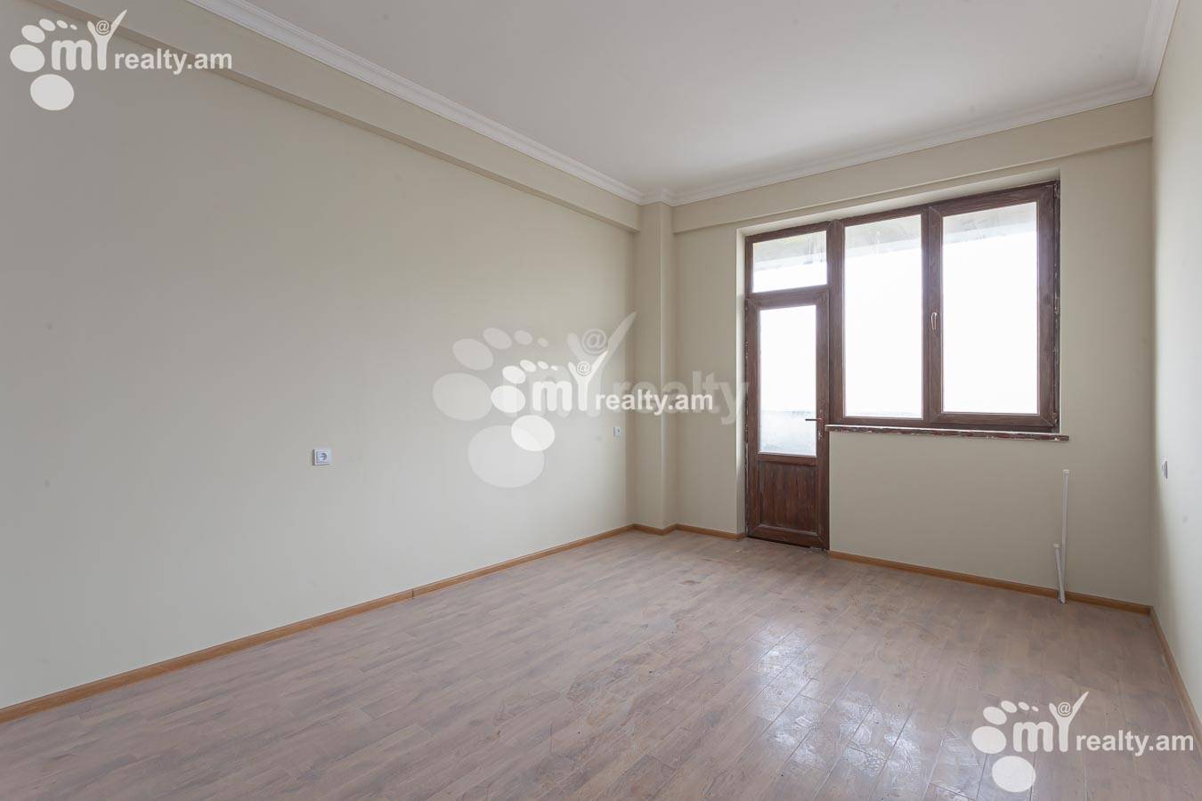 4 bedroom apartment for sale M․ Melqonyan str, Center Yerevan, 155075