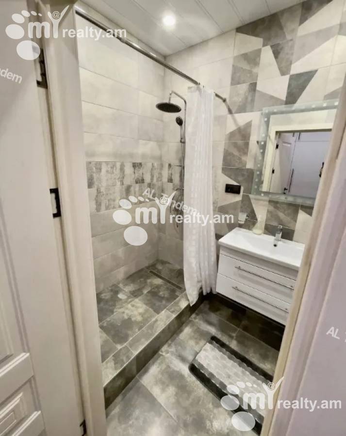 2 bedroom apartment for sale Antarayin St, Center Yerevan, 142764