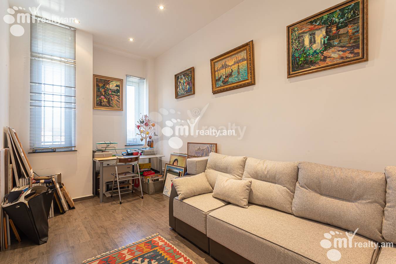 4 bedroom apartment for rent Aram St, Center Yerevan, 156863