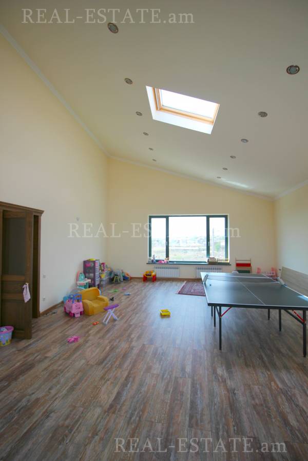 Առանձնատուն  Դավթաշենի 10-րդ փող, Դավթաշեն Երևան, 82412