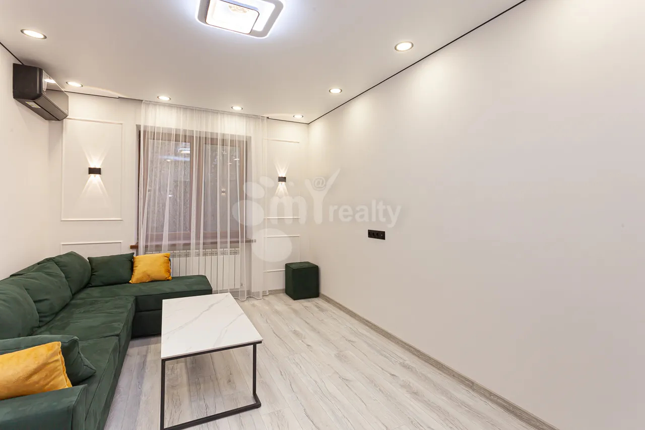 4 bedroom apartment for sale Hr.Kochar St, Arabkir Yerevan, 160498
