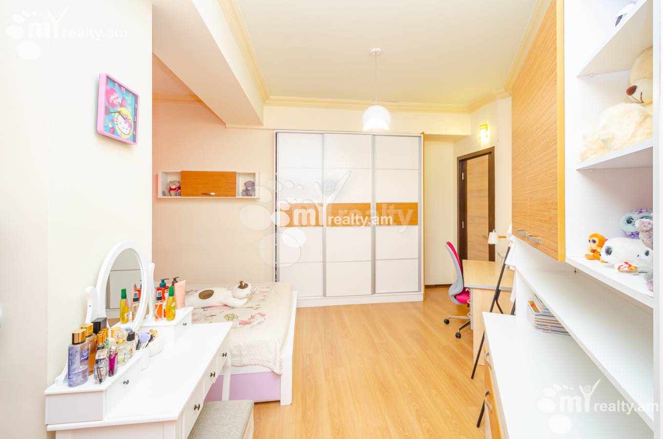 4 սենյականոց բնակարան  Կոմիտասի պող, Արաբկիր Երևան, 153021