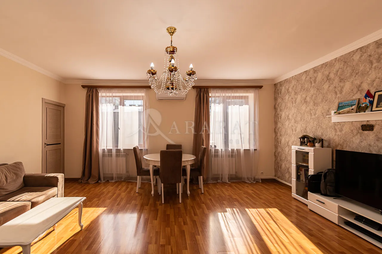 3 bedroom apartment for sale Hr.Kochar St, Arabkir Yerevan, 159109
