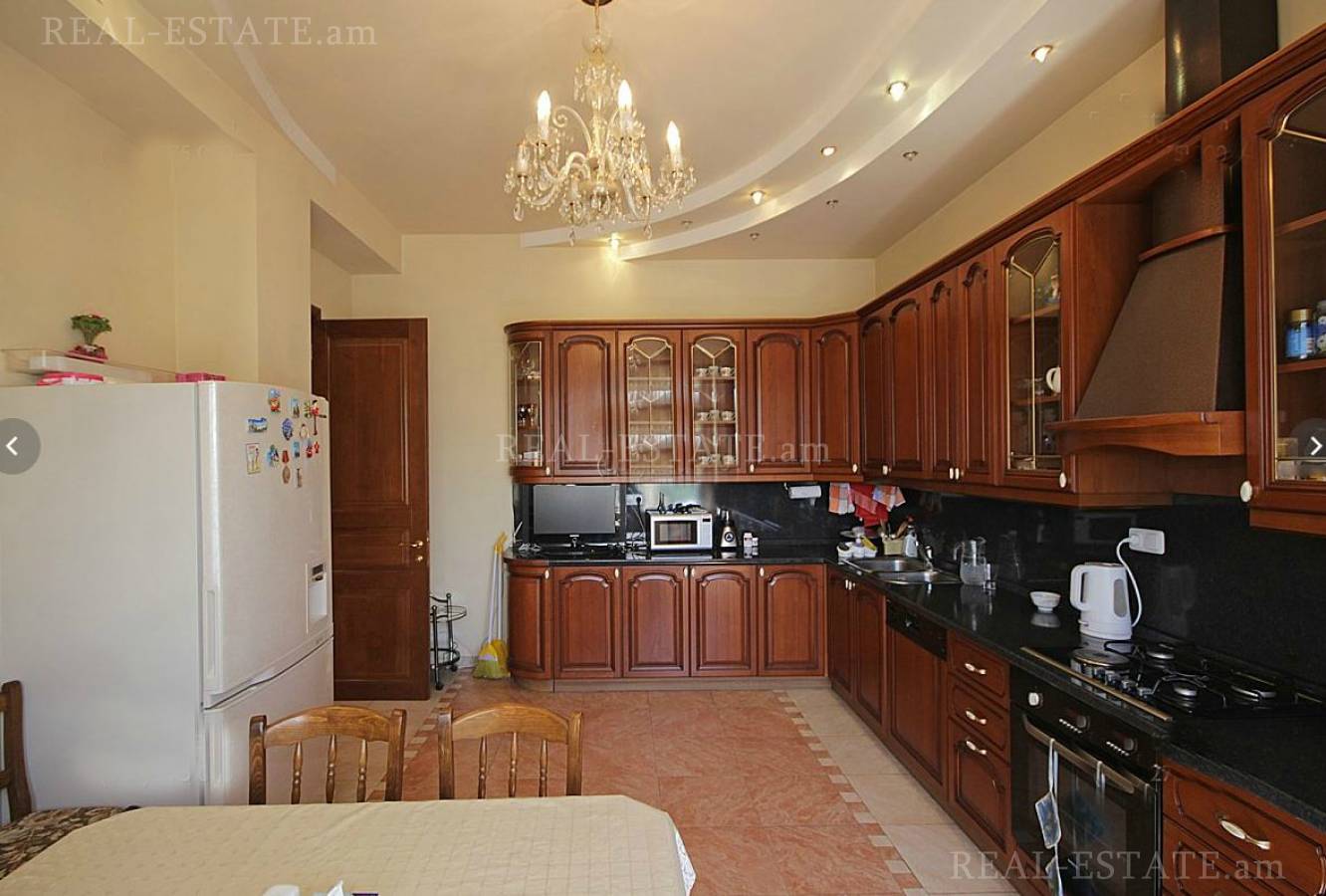 Առանձնատուն  Մայակ փ, Աբովյան Կոտայք, 121563