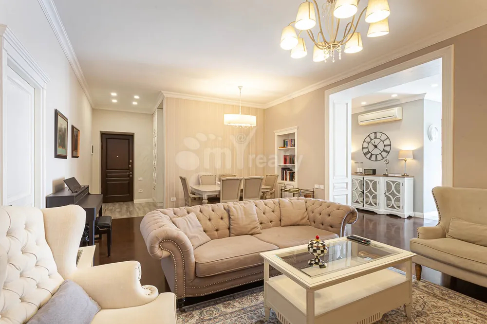 4-bedroom/apartment-for-rent/Tumanyan+1+passage/Center/Yerevan