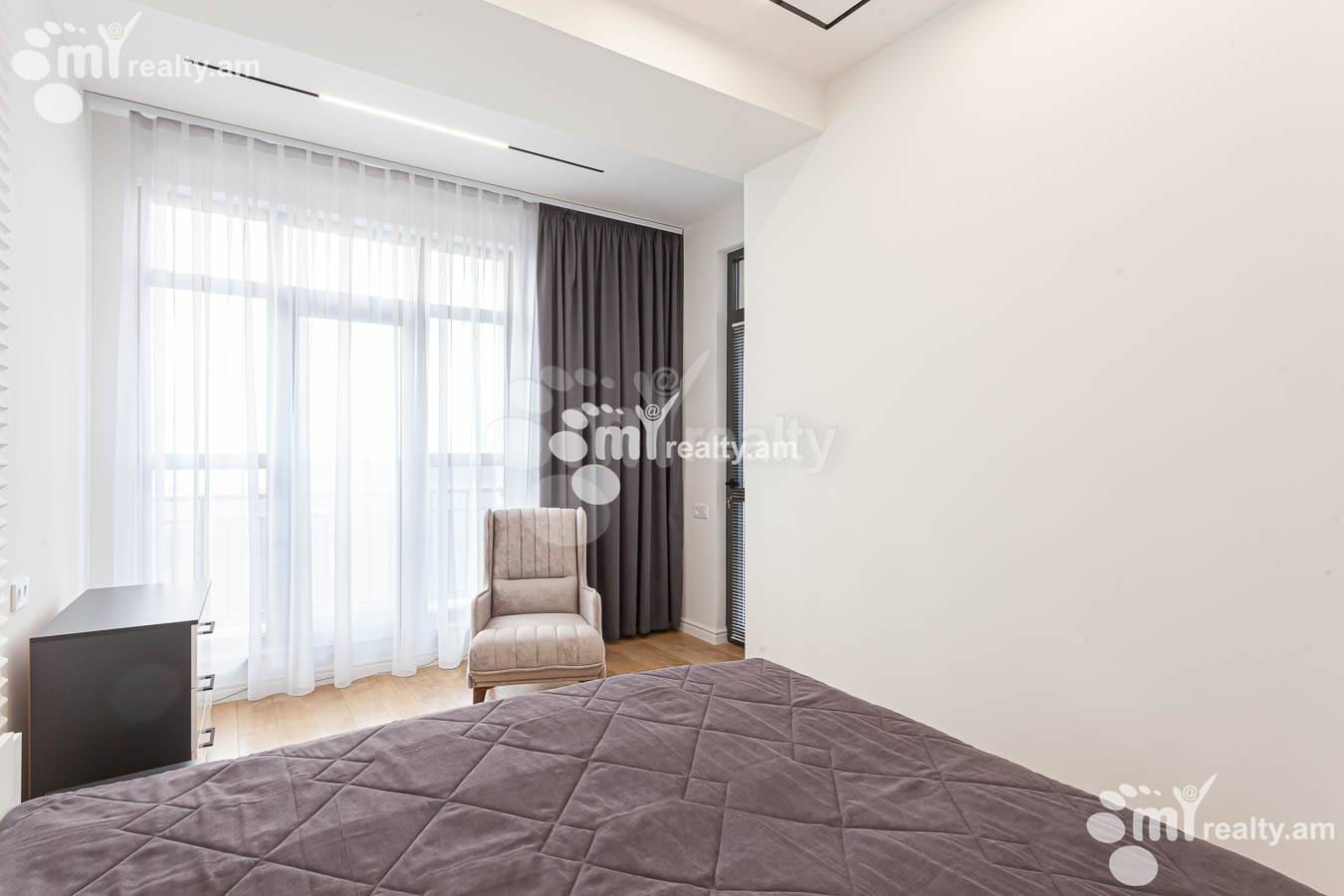 2 bedroom apartment for sale Arshakunyats Ave, Center Yerevan, 153974