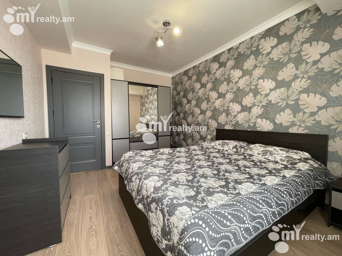 3 bedroom apartment for sale Davtashen 4 district, Dawtaschen Yerevan, 158053