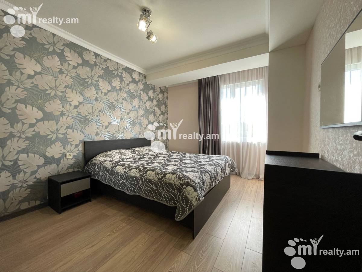 3 bedroom apartment for sale Davtashen 4 district, Dawtaschen Yerevan, 158053