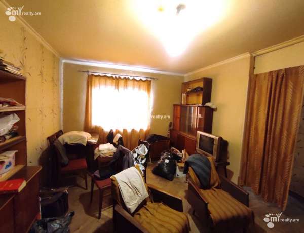 1-senyakanoc-bnakaran-vacharq-Yerevan-Achapnyak