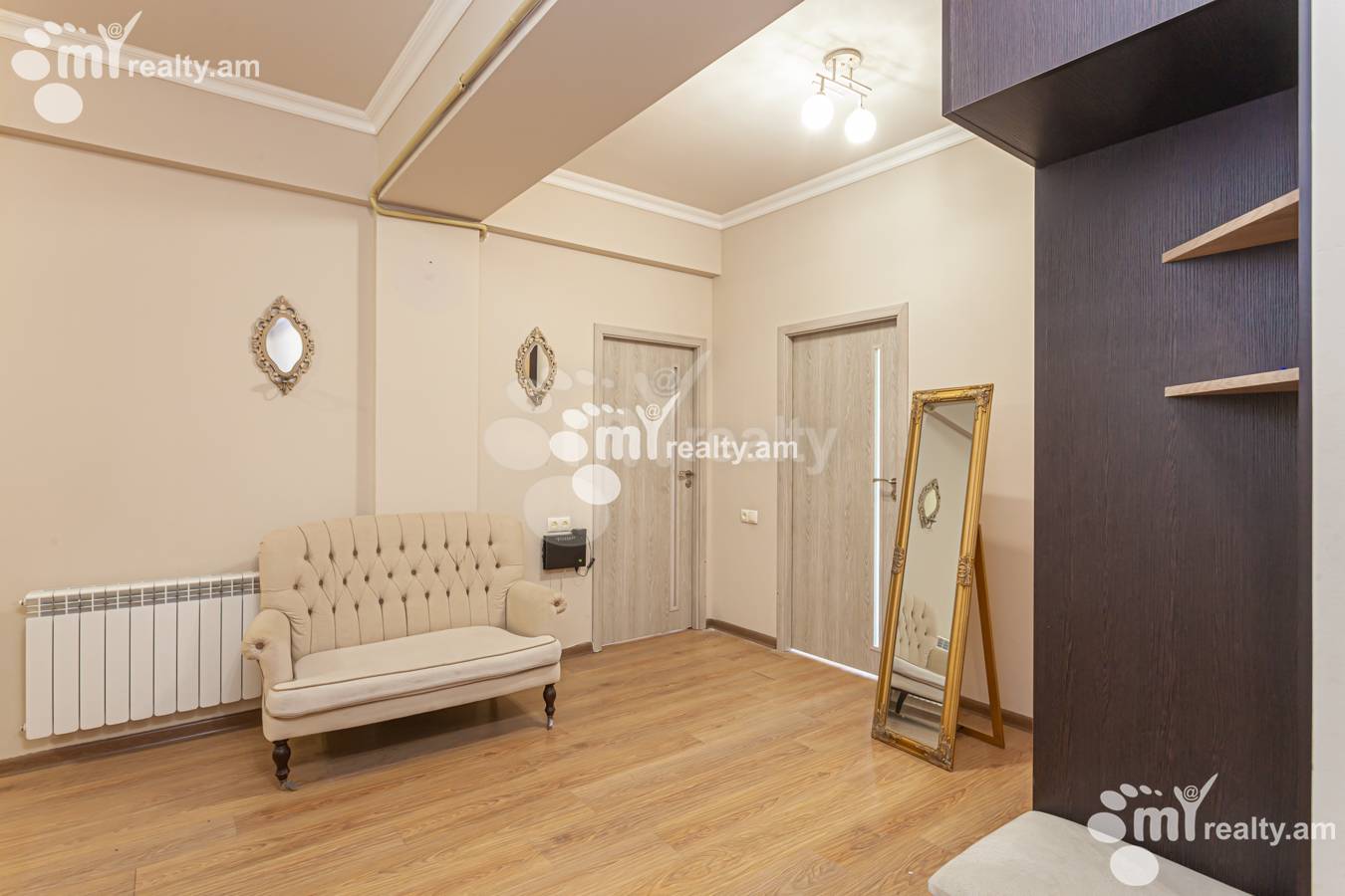 Купить 4 комнатную квартиру Аргишти ул, Центр Ереван, 151693