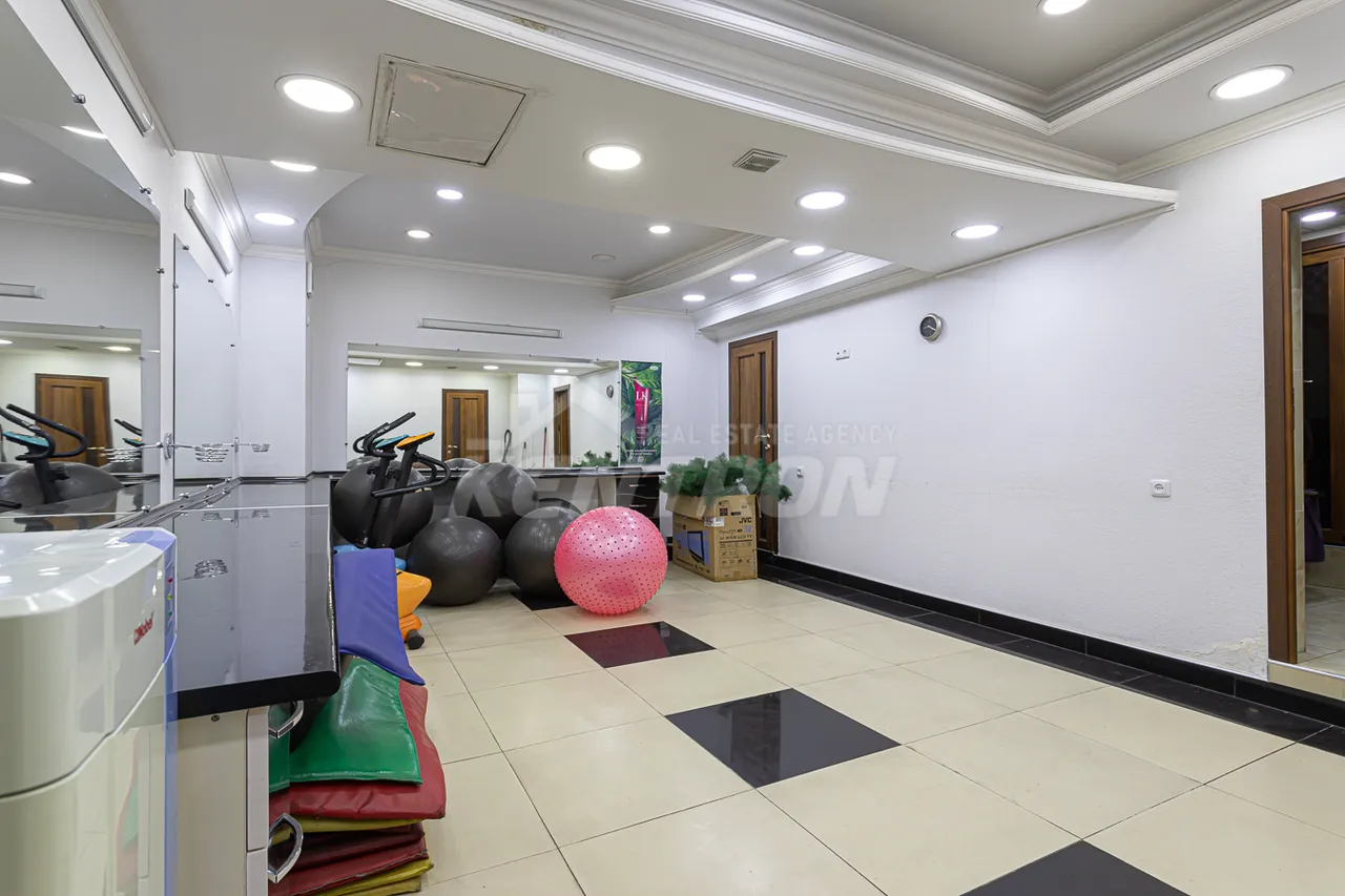 Commercial property for sale Griboedov St, Arabkir Yerevan, 158449