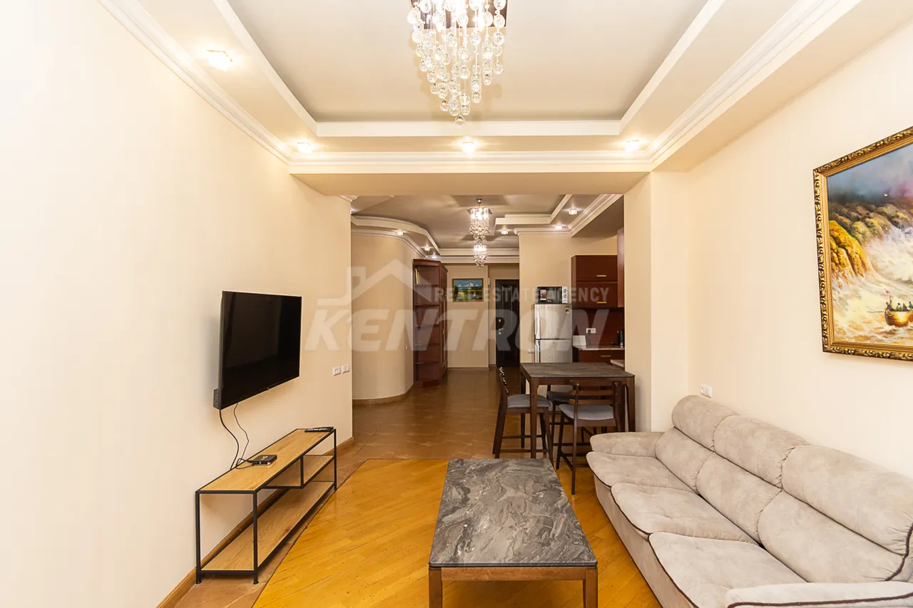 3 bedroom apartment for rent Vardanants St, Center Yerevan, 160006