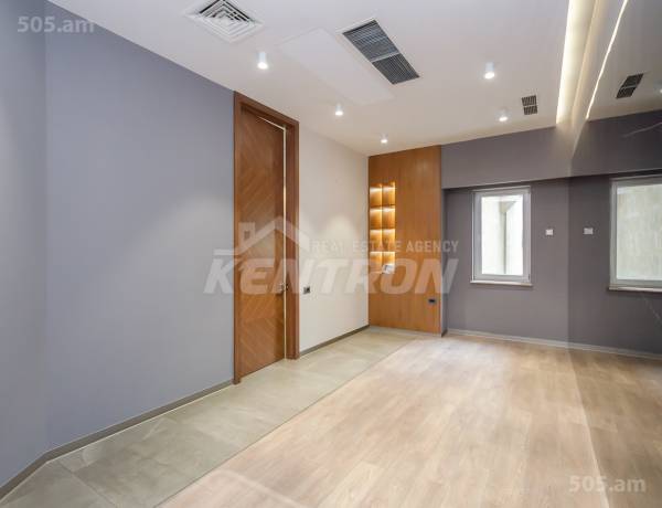 komercion-vardzakalutyun-Yerevan-Center