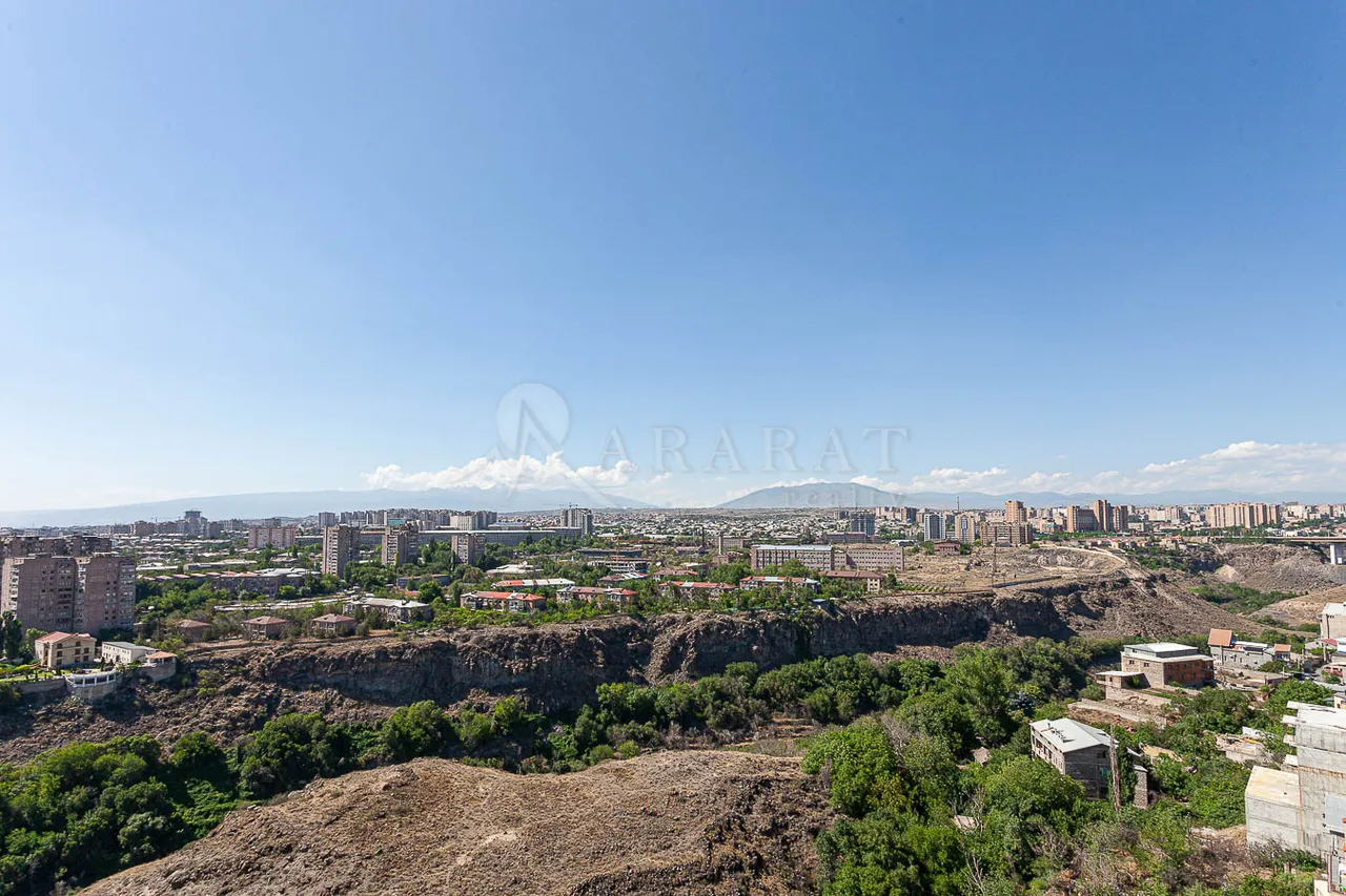 Снять 3 комнатную квартиру Кери ул, Арабкир Ереван, 159018