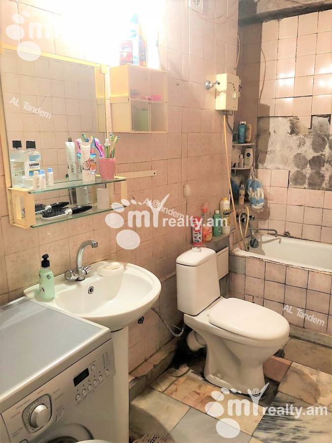 3 bedroom apartment for sale Pushkin St, Center Yerevan, 125078