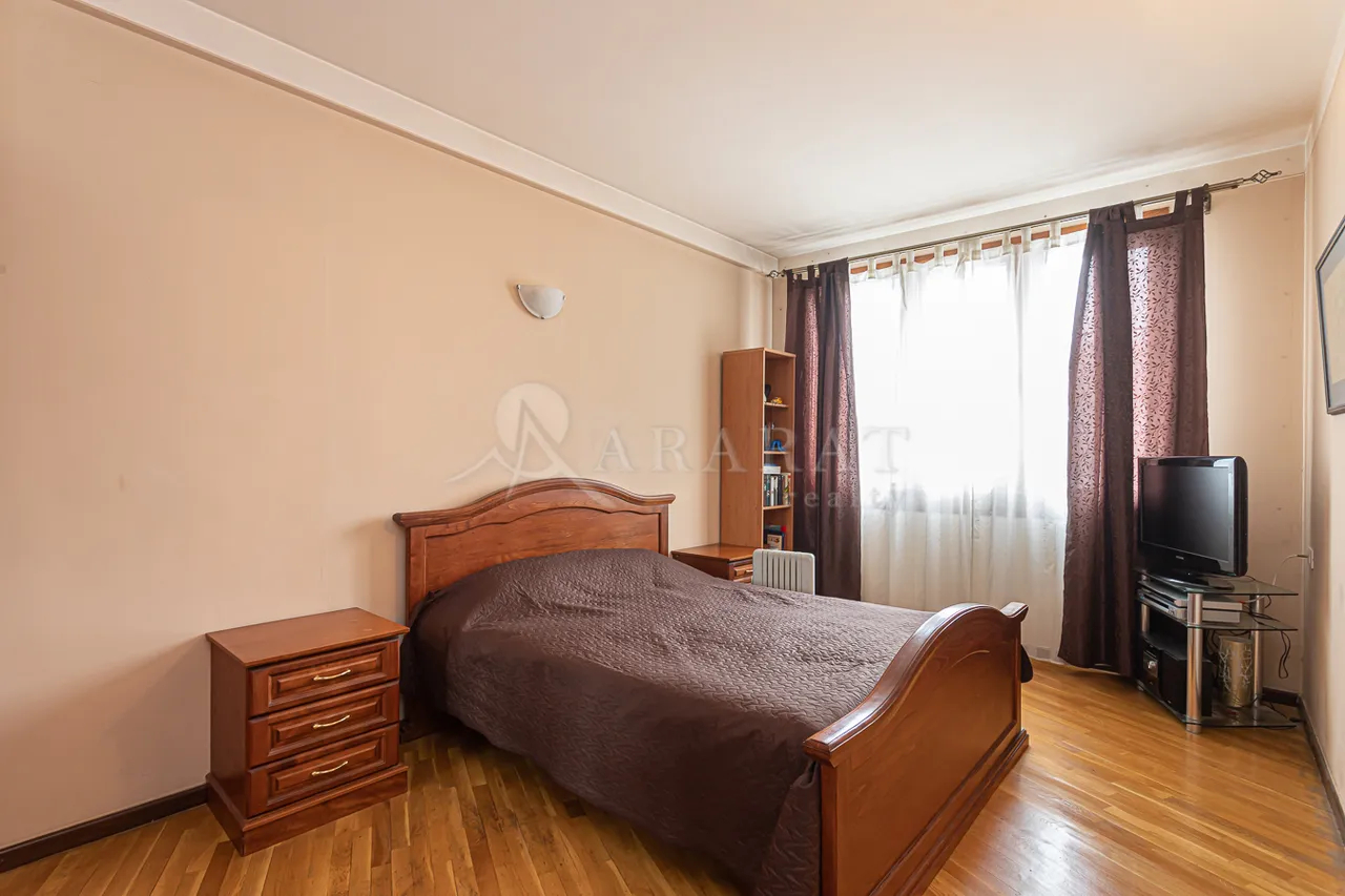 3 bedroom apartment for sale V.Papazyan St, Arabkir Yerevan, 159231