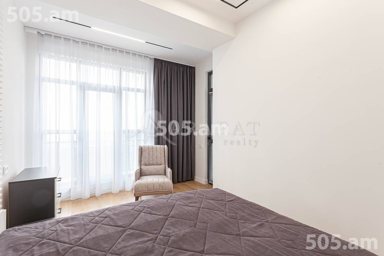 2 սենյականոց բնակարան  Արշակունյաց պող, Կենտրոն Երևան, 153973