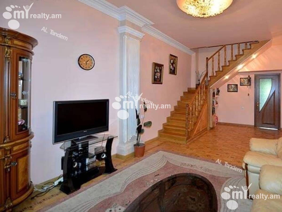 House for sale A.Manukyan St, Center Yerevan, 148267