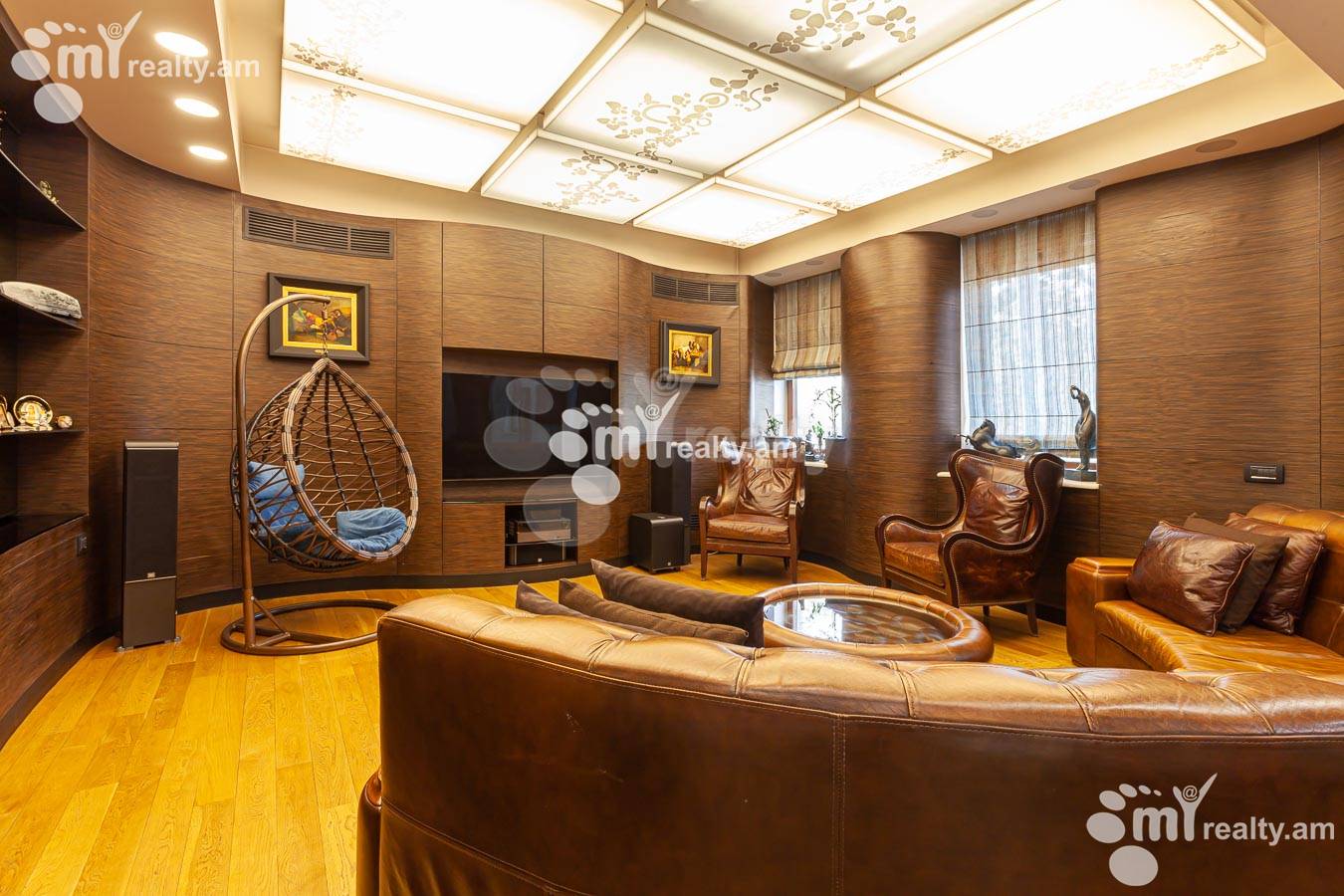 4 սենյականոց բնակարան  Տերյան փող, Կենտրոն Երևան, 155295