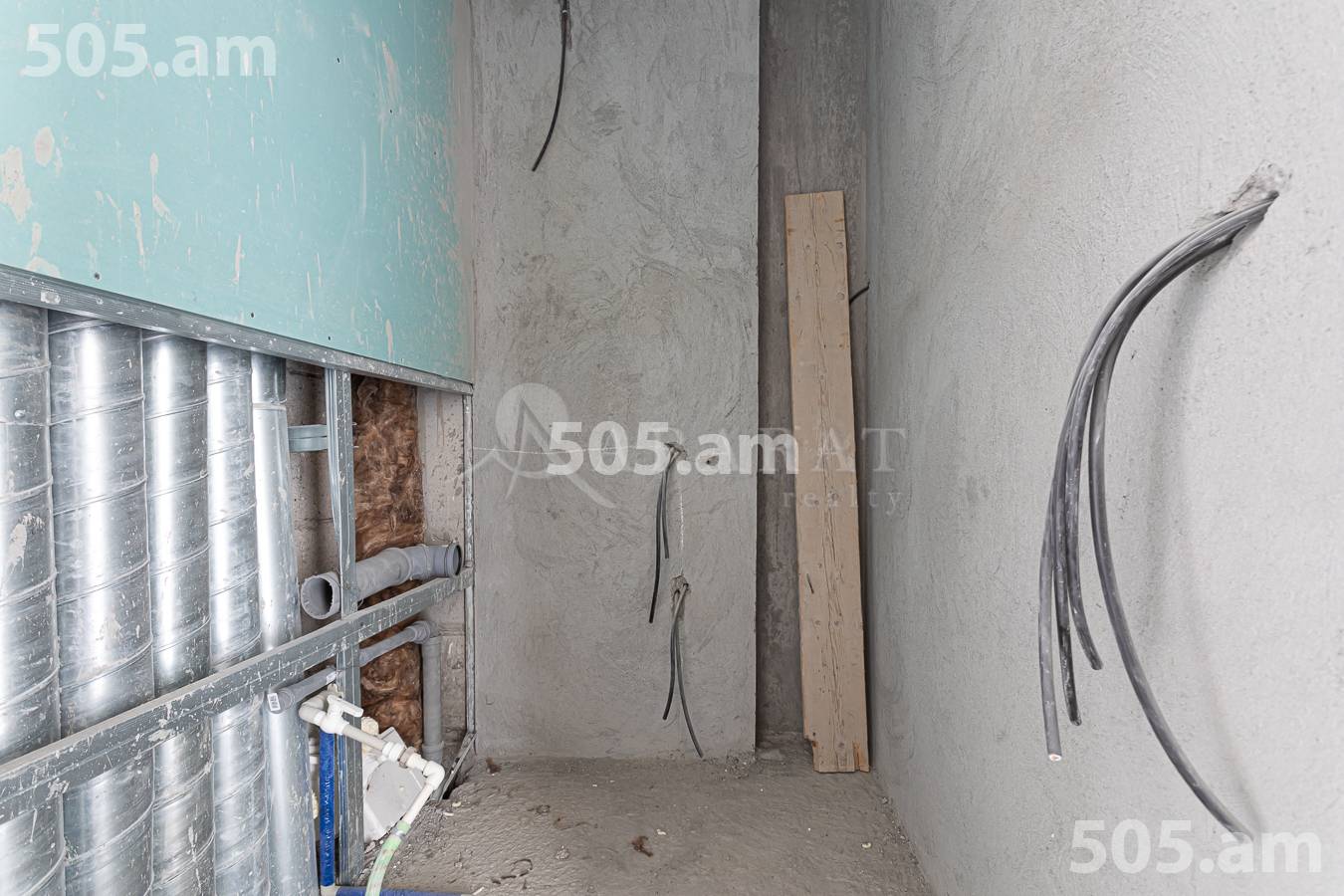 4 bedroom apartment for sale Aghbyur Serob St, Arabkir Yerevan, 157138