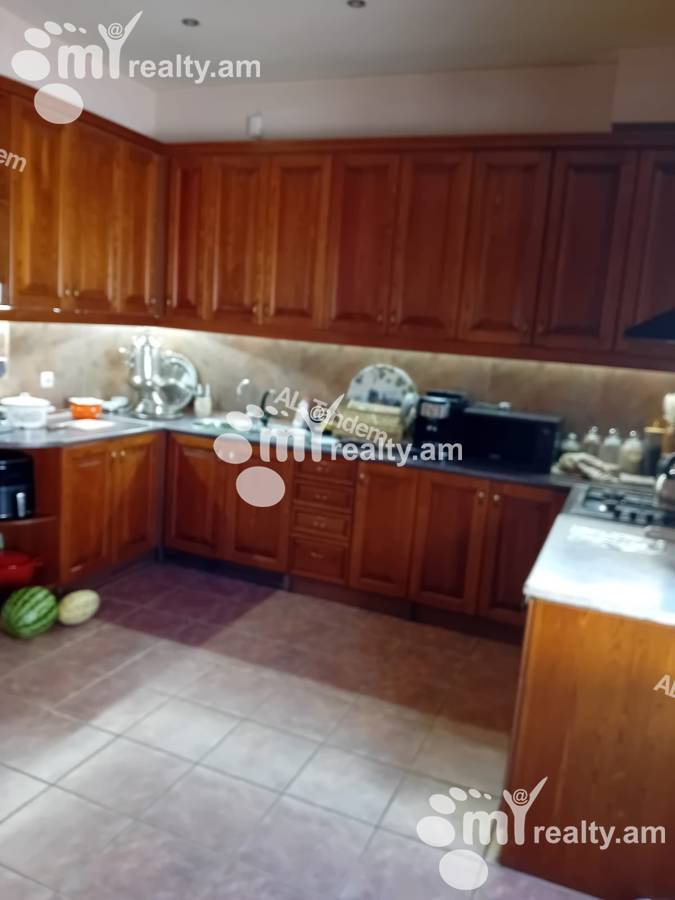 House for sale Tsarav Aghbyur St, Awan Yerevan, 156742