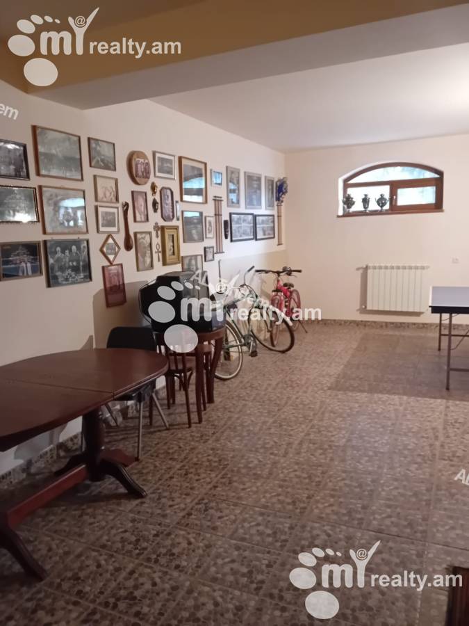 House for sale Tsarav Aghbyur St, Awan Yerevan, 156742