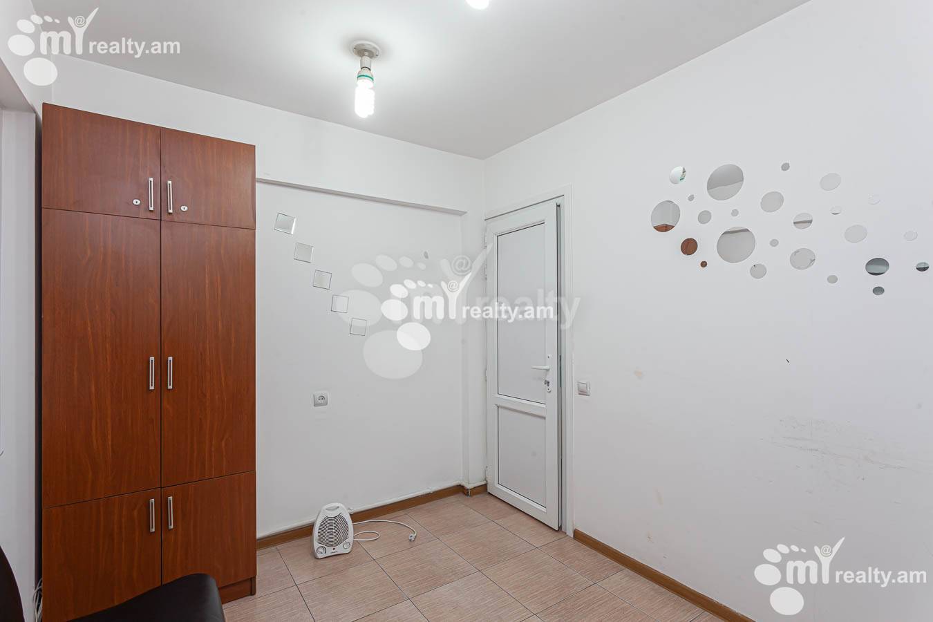 Commercial property for rent Abovyan St, Center Yerevan, 154004