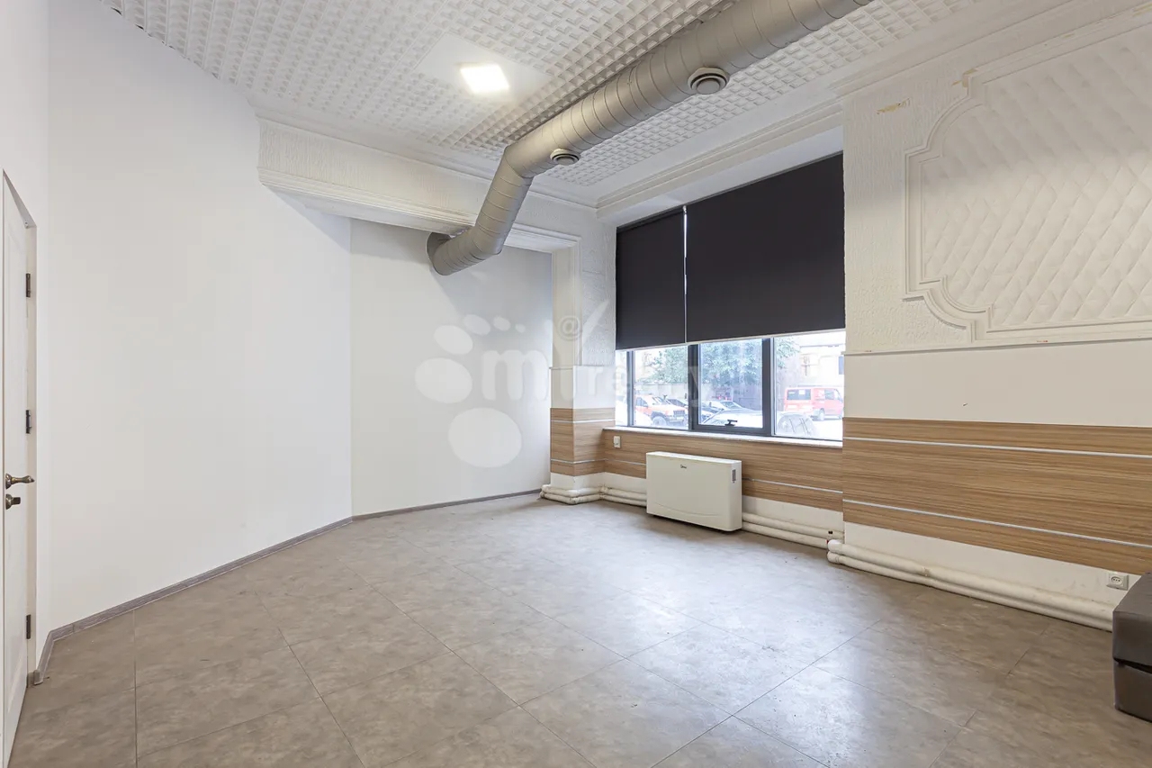 Commercial property for rent Hr.Kochar St, Arabkir Yerevan, 160950