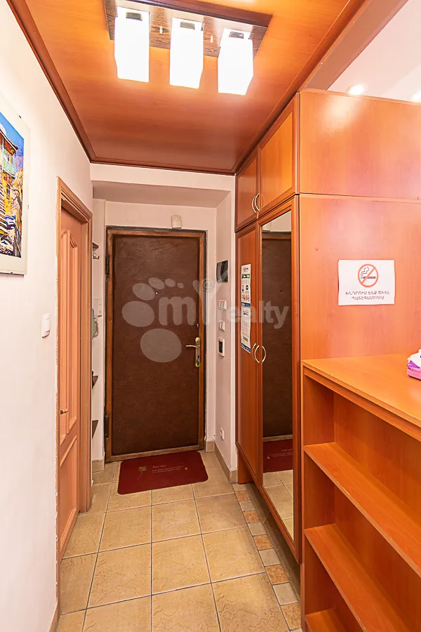1 bedroom apartment for sale خیابان کوریون, مرکز شهر ایروان, 159843