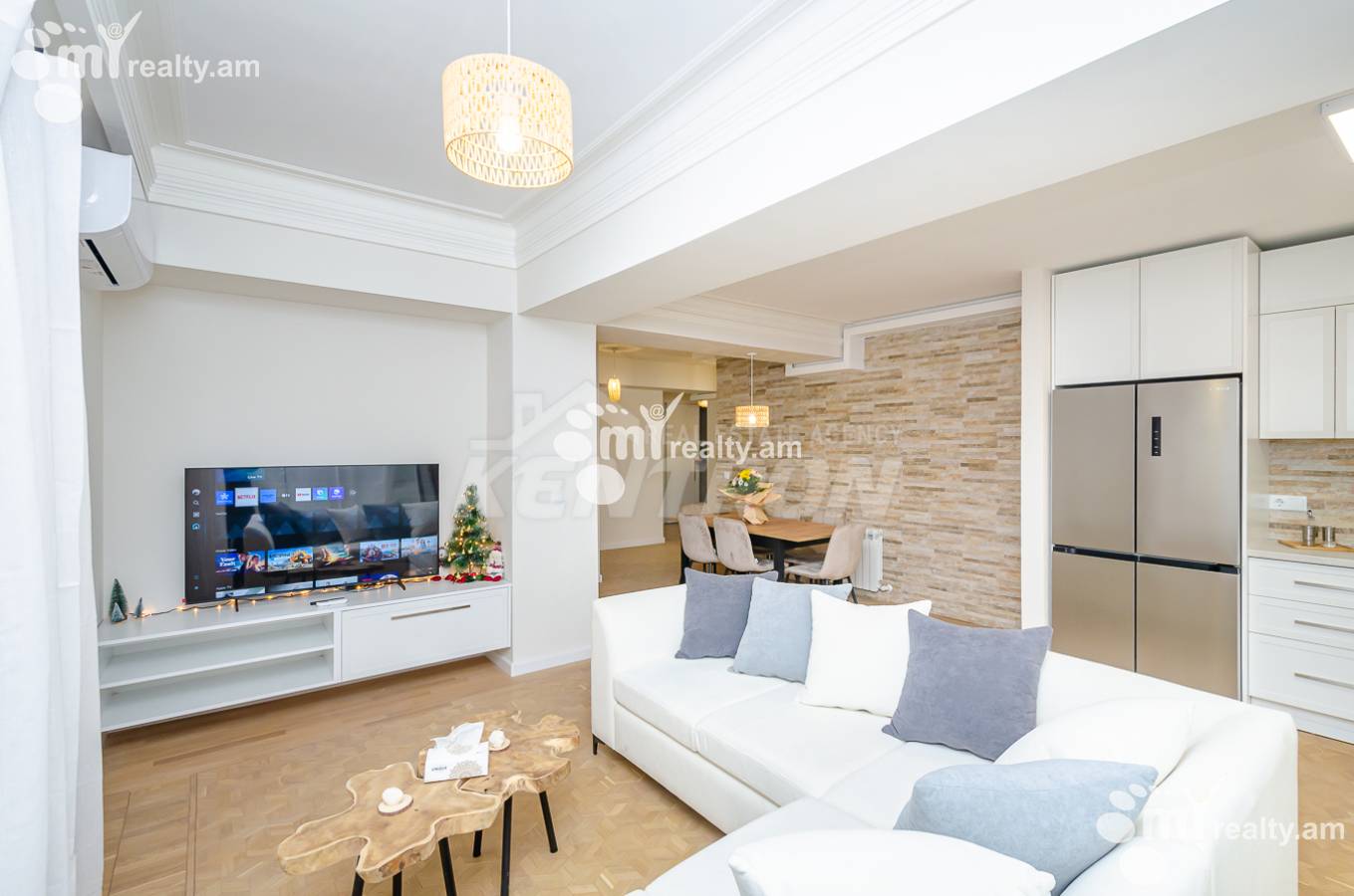 4 bedroom apartment for rent Aygedzor St, Arabkir Yerevan, 154313