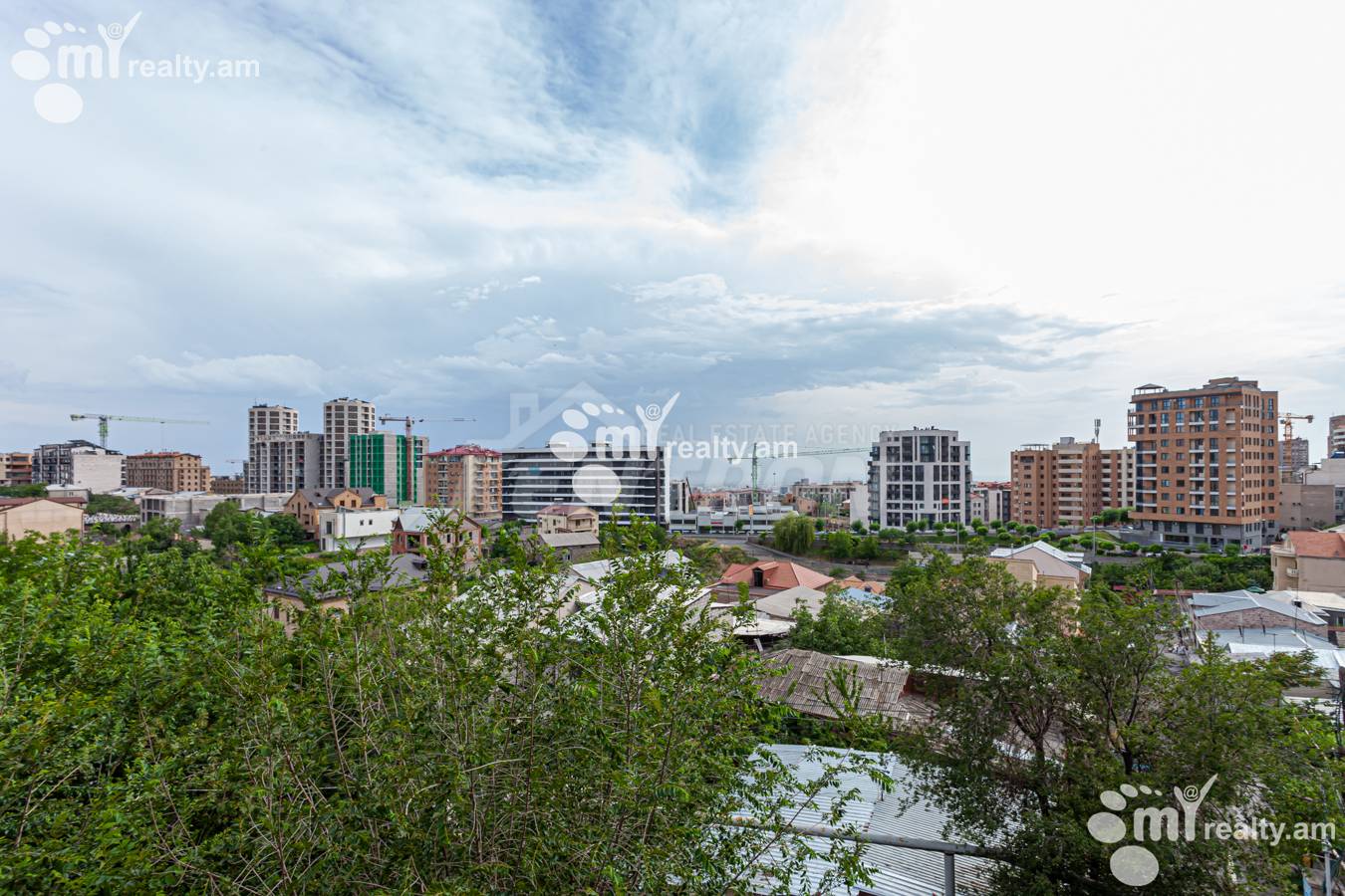 3 սենյականոց բնակարան  Բաբայան փող, Արաբկիր Երևան, 151272