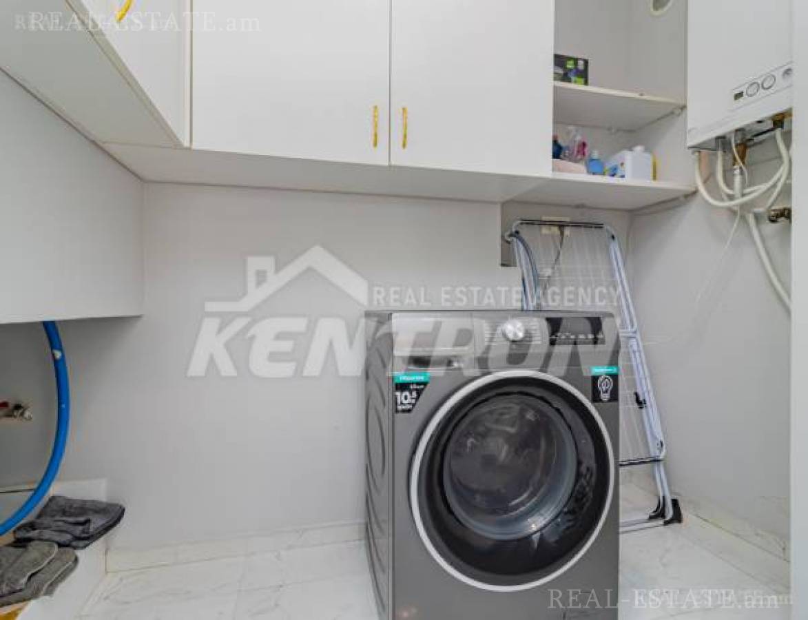 3 bedroom apartment for sale Sarmen St, Center Yerevan, 139638