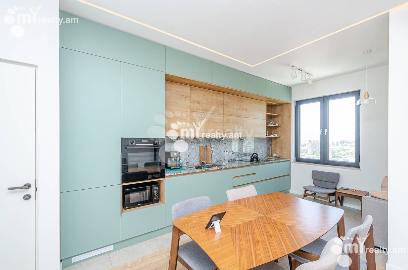 Купить 4 комнатную квартиру Нансен ул, Нор-Норк Ереван, 155753