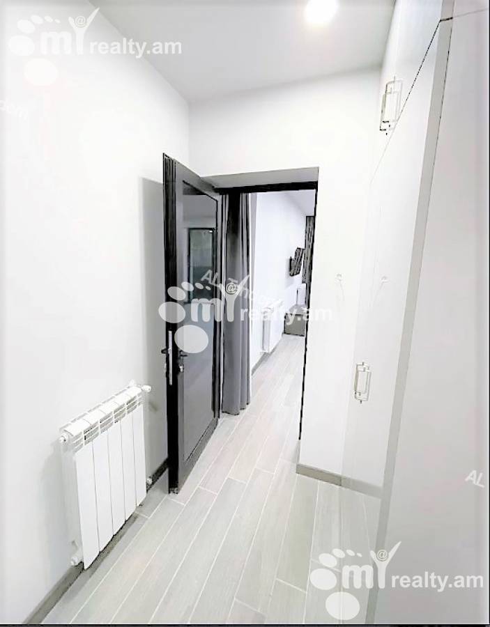 Купить 2 комнатную квартиру Маштоца пр, Центр Ереван, 140509