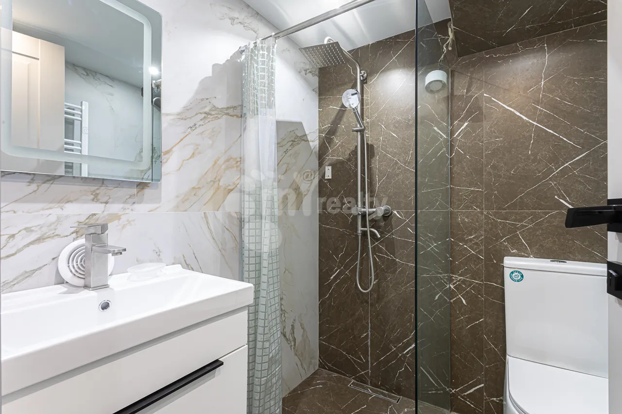 2 bedroom apartment for rent خیابان کوقباتسی, مرکز شهر ایروان, 159413