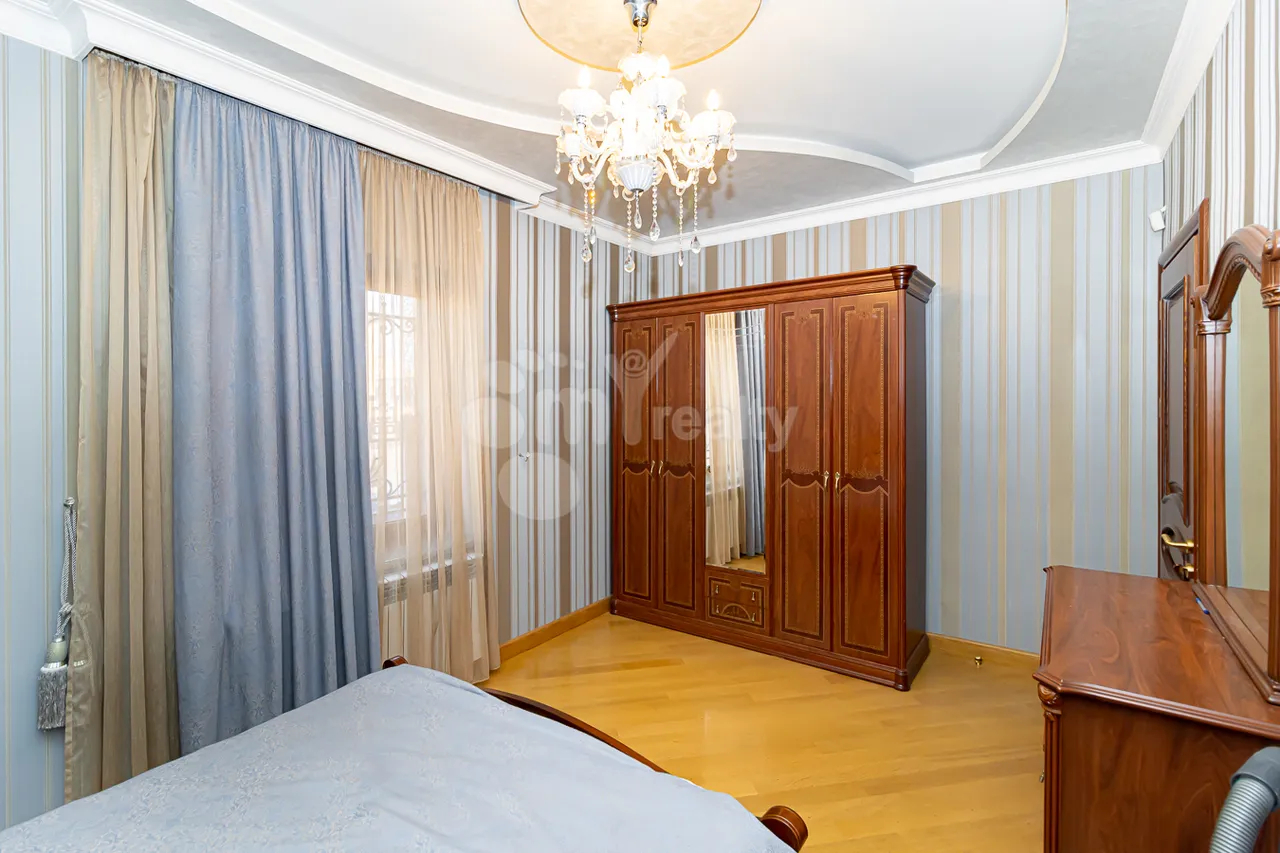 Առանձնատուն  Գ 1 թաղ., Աջափնյակ Երևան, 159068