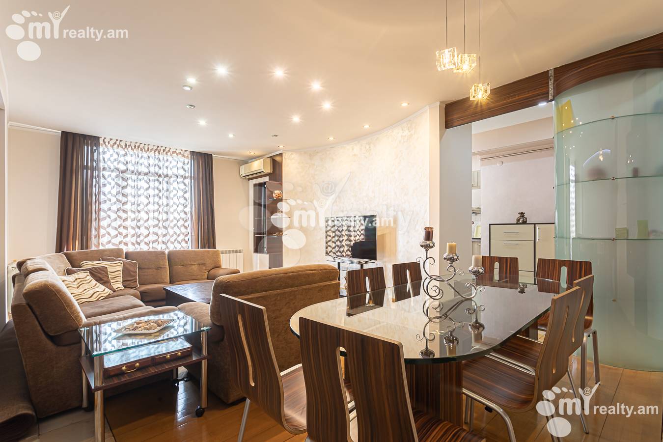 3 bedroom apartment for rent خیابان د. دِمیرچیان, مرکز شهر ایروان, 156842