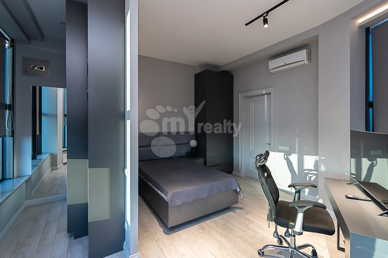5 bedroom apartment for sale Tsitsernakaberd Highway, Center Yerevan, 161498