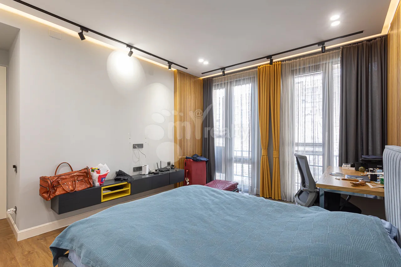 3 bedroom apartment for sale Davtashen 4 district, Dawtaschen Yerevan, 159772