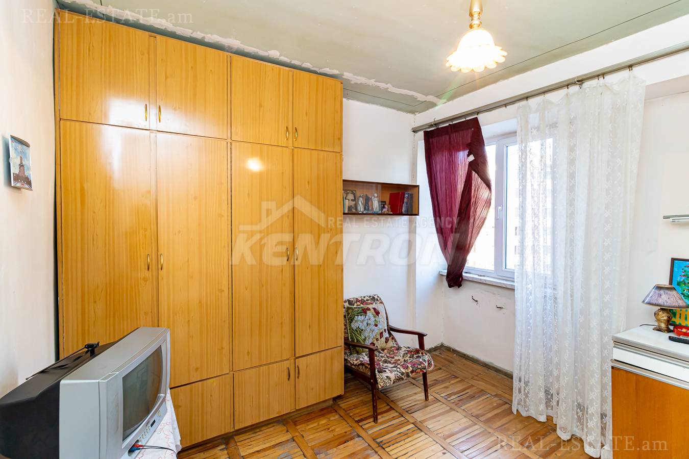 4 սենյականոց բնակարան  Ադոնց փող, Արաբկիր Երևան, 138143