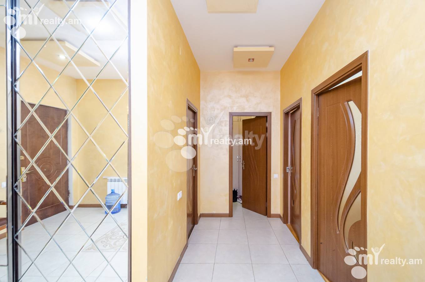 3 bedroom apartment for sale N. Zaryan St, Arabkir Yerevan, 145347