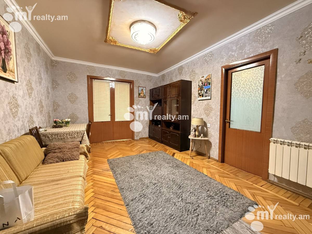 3 սենյականոց բնակարան  Ա. Խաչատրյան փող, Արաբկիր Երևան, 157131