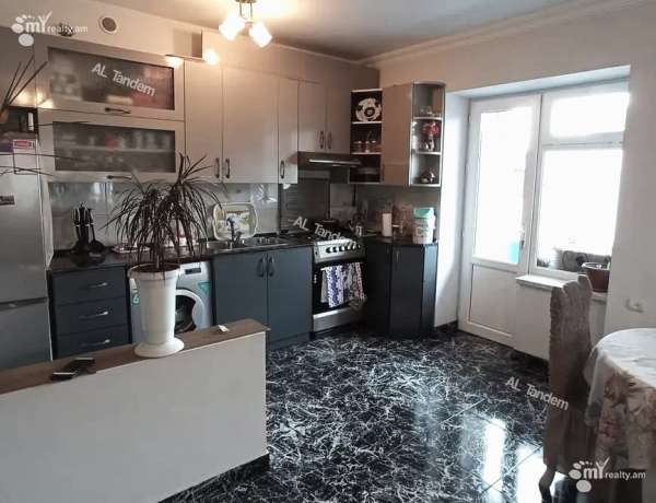 4-senyakanoc-bnakaran-vacharq-Yerevan-Arabkir