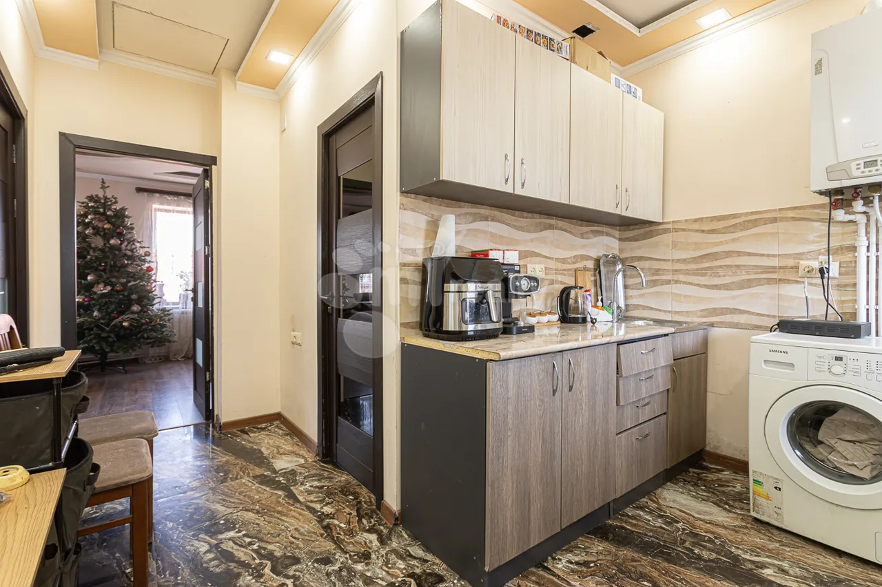 House for sale Paruyr Sevak dis. 1st street, Avan Yerevan, 158502