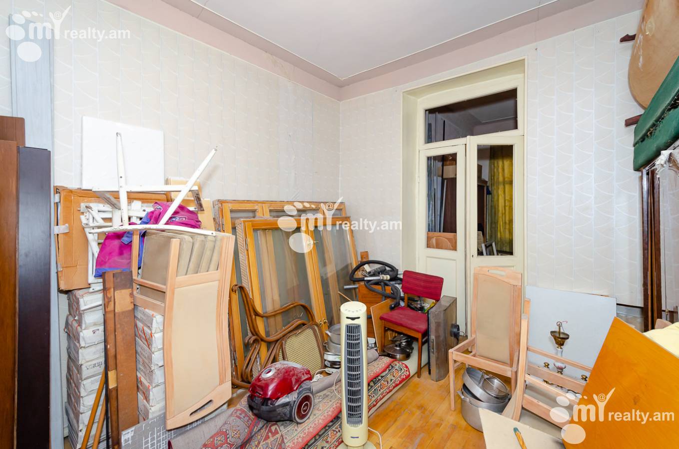 4 bedroom apartment for sale Abovyan St, Center Yerevan, 152290