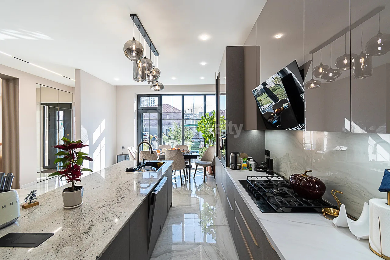 Առանձնատուն  11-րդ փողոց, Առինջ Կոտայք, 159479